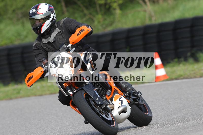 Archiv-2025/10 23.04.2025 Cornu Master School ADR/gruen-vert/16